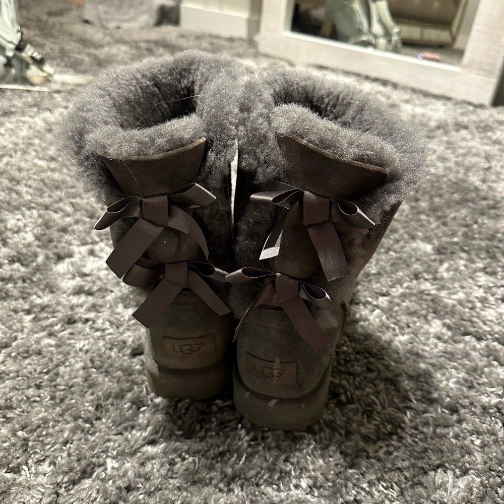 Ugg Grey Boots GREAT CONDITION